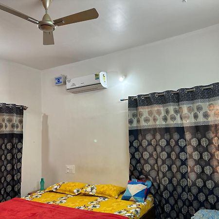 King Sized Bedroom & Kitchen for Decent Couples & Families Mysore Exterior foto